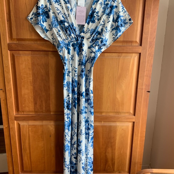 Anthropologie BHLDN Label, Blue & White Floral Long Dress, size 0, side zip - Picture 4 of 4